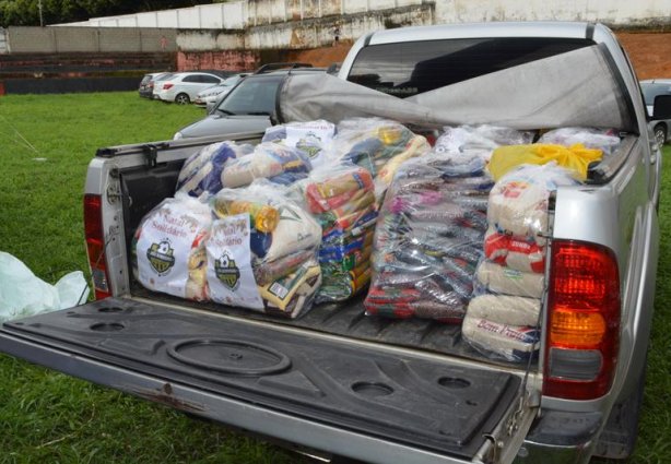 O objetivo principal do evento é arrecadar alimentos para famílias carentes