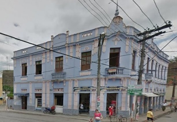 O Grande Hotel de Visconde do Rio Branco é um dos imóveis a serem tombados (Foto: Reprodução: Google Street View)