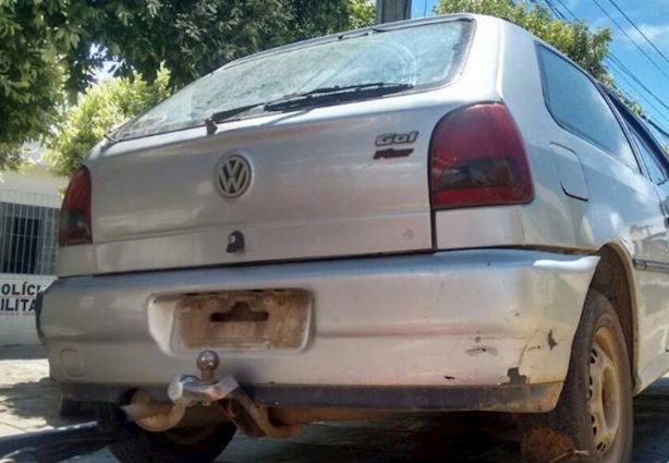 Gol furtado estava em Recreio, aparentemente abandonado