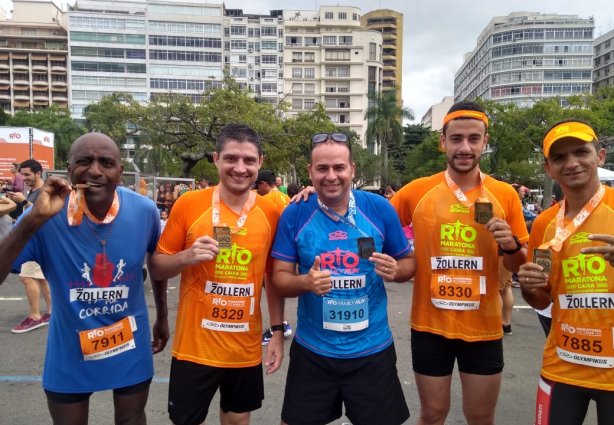 Os cinco atletas da equipe Paixão por Corrida receberam apoio da empresa Zollern Transmissões Mecânicas