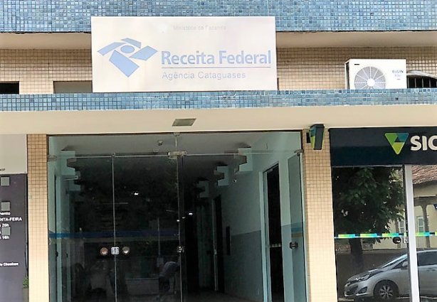 Autoridades municipais tentam manter na cidade, ao menos um posto de atendimento da Receita Federal