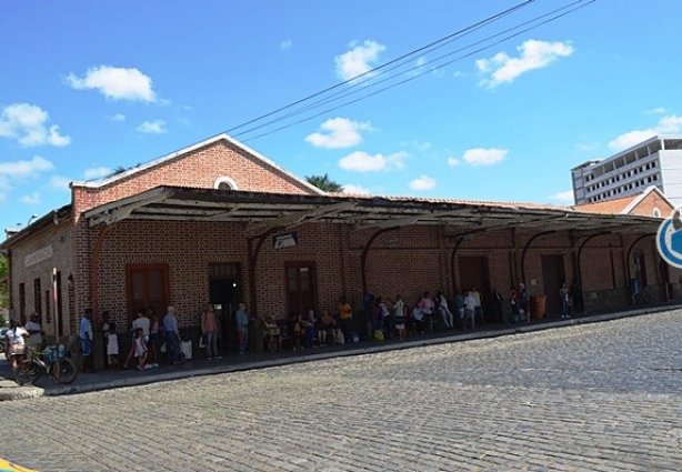 Prédio da antiga estação ferroviária de São João Nepomuceno que será restaurada e vai abrigar um museu