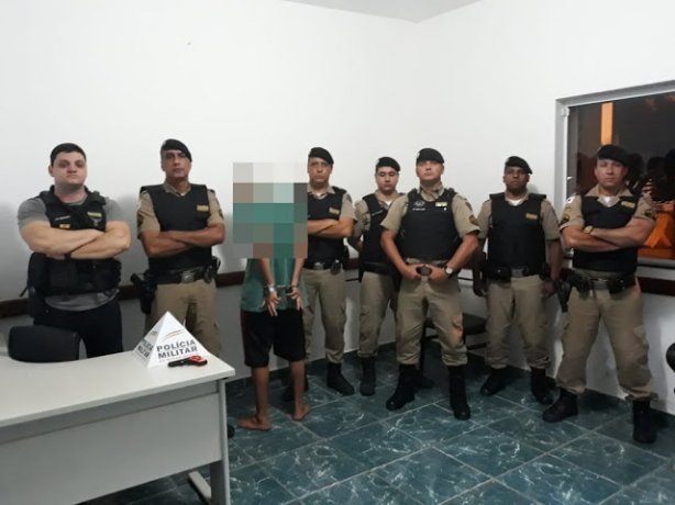 Os militares de Al&eacute;m Para&iacute;ba conseguiram prender um dos suspeitos de ter participado do crime naquela cidade