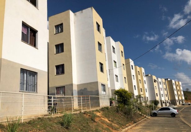 Os dois apartamentos que estavam abandonados serão destinados a novos proprietários, conforme informou a Caixa