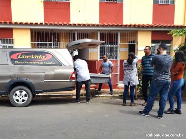 O crime aconteceu no domingo mas somente foi descoberto nesta manh&atilde; de ter&ccedil;a-feira